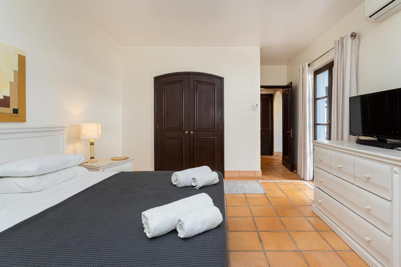 Algarve Luxury Experience - Situated Within The Pinecliffs Resort Albufeira Exterior foto